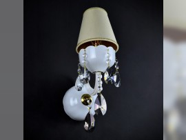 Opal white wall light with metalized almonds