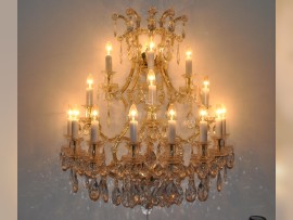 Large Maria Theresa Wall light 14 bulbs