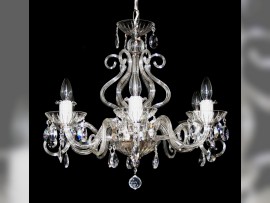 The 6 arms crystalchandelier with large glass horns