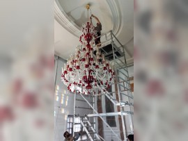 Installation of a large chandelier