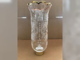 Light vase with gilded rim 3