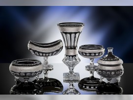 Luxurious table glassware Black & White decor