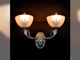 Wall light made of cast silver-plated brass - 2 bowls made of sandblasted glass