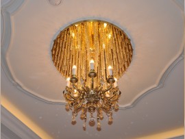 Cast chandelier with metal plate with spotlights 2