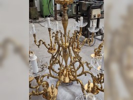 Centerpiece of cast chandelier dia 62"