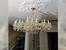 Large Theresian chandelier with cut spikes