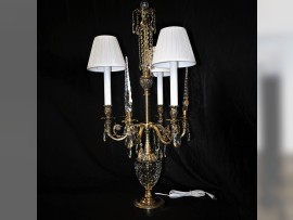 High table lamp with 3 crystal spikes